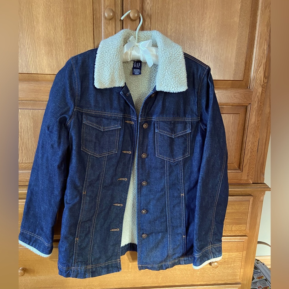 Vintage Y2K GAP Fitted Denim Barn Coat/Jacket with Faux Sherpa Lined  SZ Small